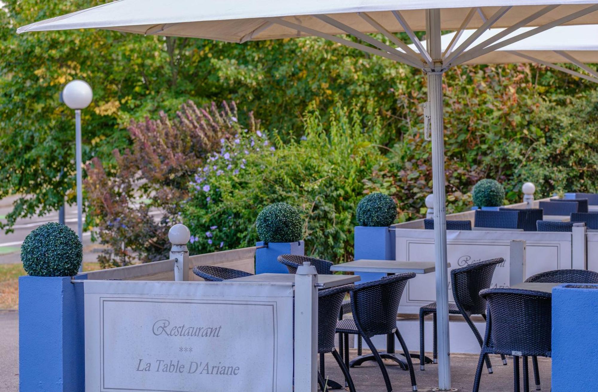 Hotel The Originals City, Ariane, Sud Labege