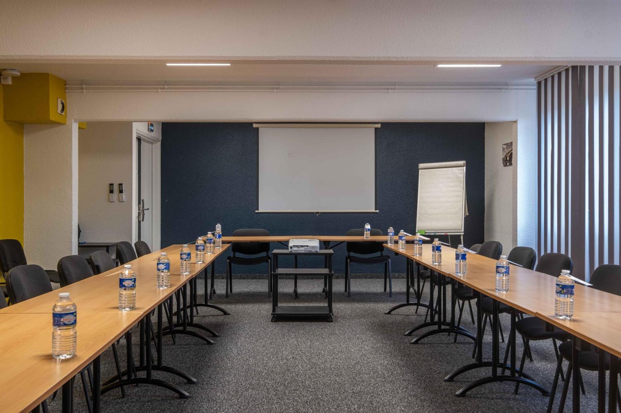 Hotel The Originals City, Ariane, Sud Labege 3*